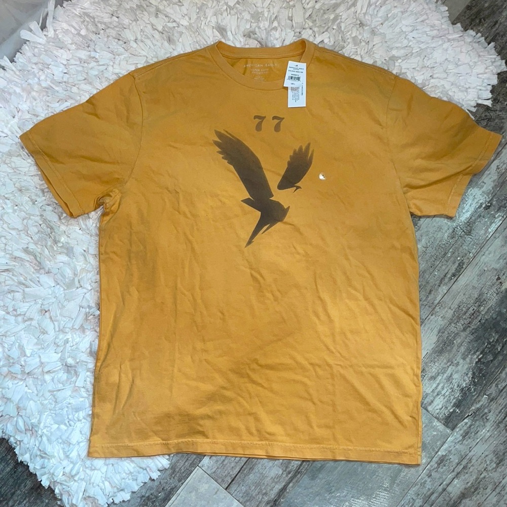 AE graphic tee